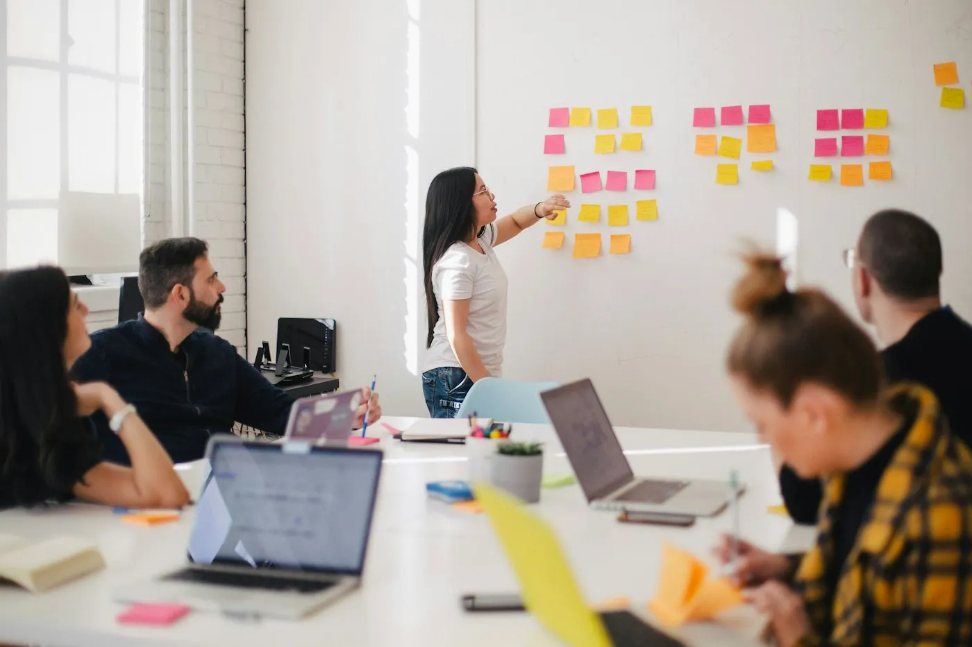 Bloom Agency publisher network